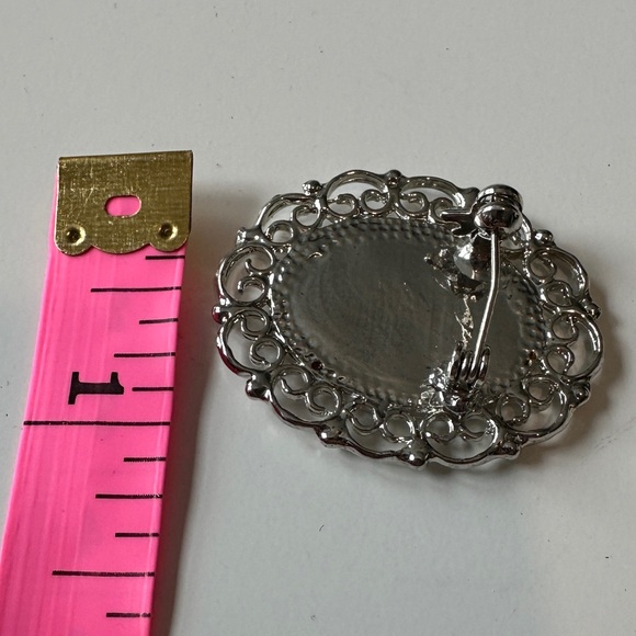 Ariki Abalone Brooch Pin Gold Plate New Zealand Paua Blue with Box - Picture 4 of 5